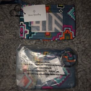 Vera bradley zip ID case
